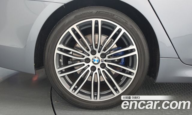 BMW 5-Series 530i M Sport Package Plus — пробег 112 483 км — фото 5 из 5