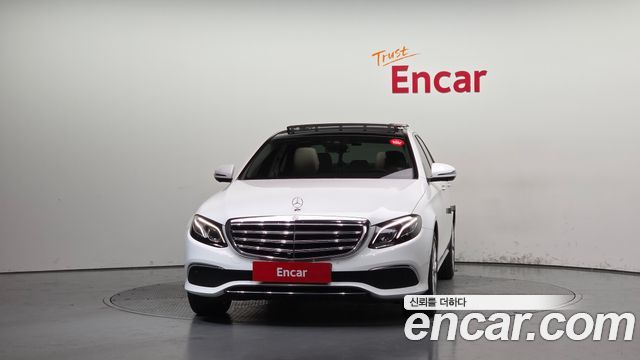 Mercedes-Benz E-Class из Кореи Encar