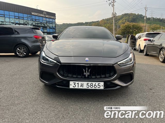 Maserati Ghibli 3.0 GranSport 3rd — пробег 120 164 км — фото 3 из 5
