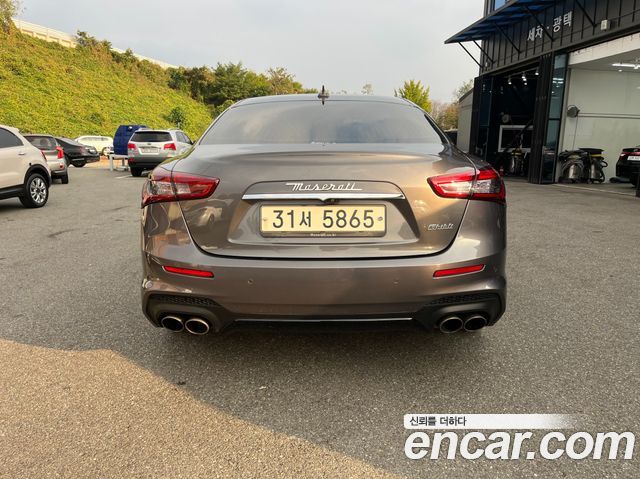 Maserati Ghibli 3.0 GranSport 3rd — пробег 120 164 км — фото 4 из 5