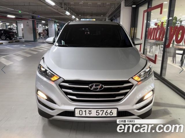 Hyundai Tucson Diesel 2.0 2WD Style — пробег 77 402 км — фото 1 из 5