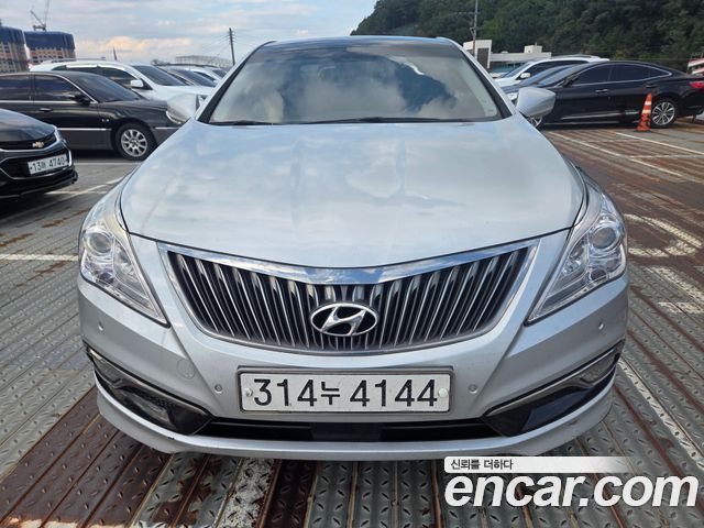 Hyundai Grandeur LPG HG300 Exclusive — пробег 373 699 км — фото 1 из 5