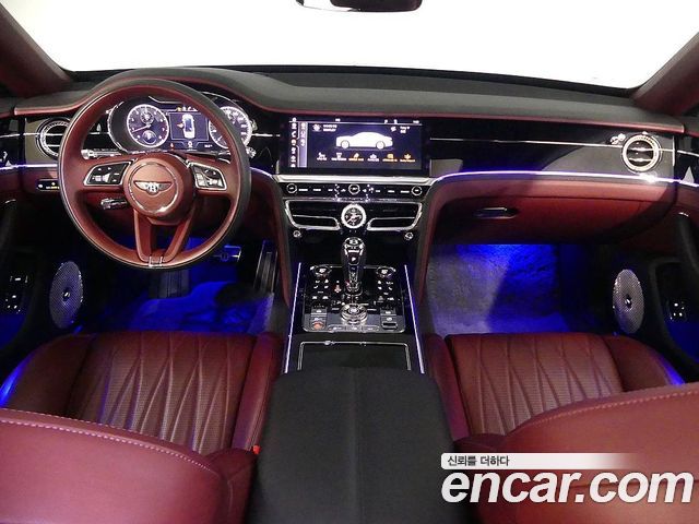 Bentley Flying Spur 4.0 — пробег 31 500 км — фото 2 из 5