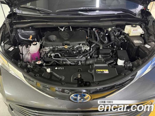 Toyota Sienna 2.5 Hybrid 2WD — пробег 9 843 км — фото 5 из 5