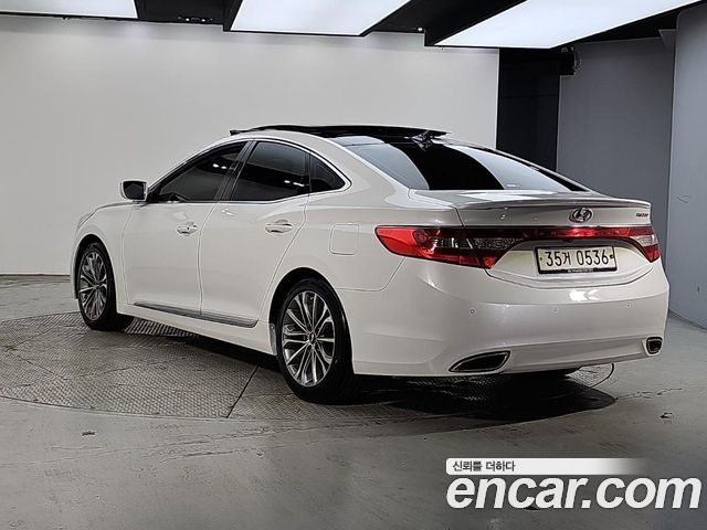 Hyundai Grandeur HG240 Luxury — пробег 161 378 км — фото 3 из 5