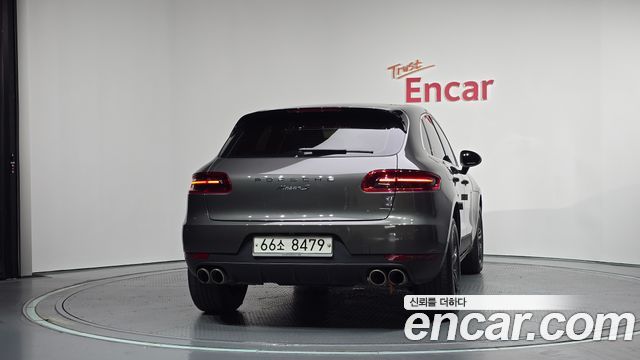 Porsche Macan 3.0 S Diesel 95B — пробег 92 961 км — фото 4 из 5