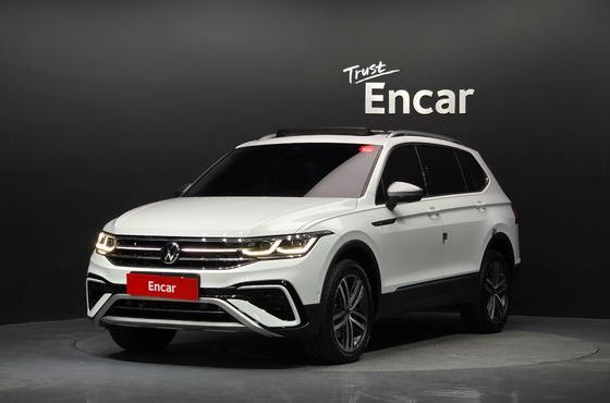 Volkswagen Tiguan 2.0 TSI Prestige — пробег 33 943 км — фото 1 из 5
