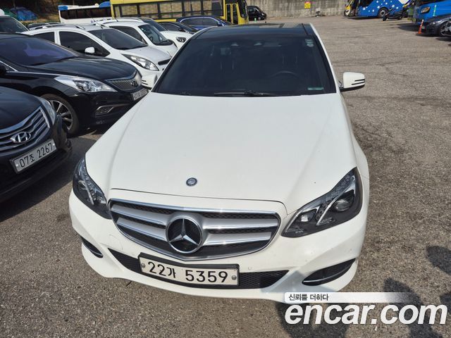 Mercedes-Benz E-Class E300 4MATIC Avantgarde — пробег 100 000 км — фото 1 из 5