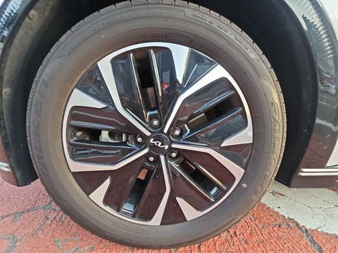 Kia EV6 Long Range Earth — пробег 49 401 км — фото 5 из 5