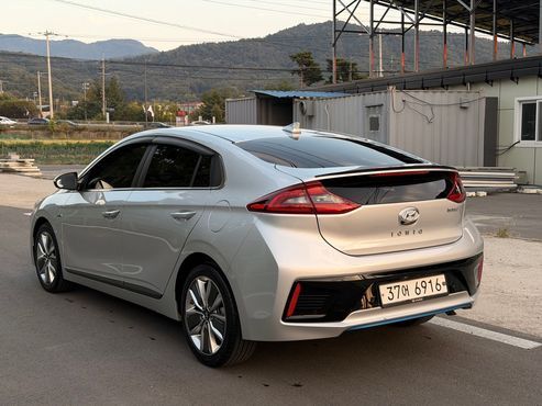 Hyundai Ioniq Q — пробег 58 800 км — фото 4 из 5
