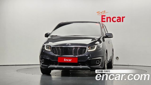 Kia Carnival из Кореи Encar