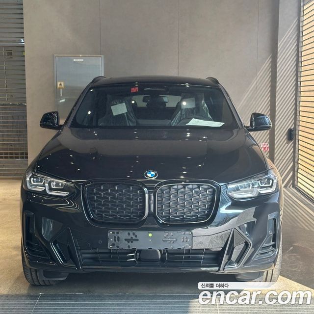 BMW X4 xDrive20i M Sport Pro Special Edition — пробег 4 000 км — фото 4 из 5