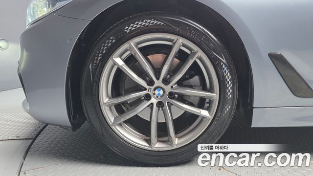 BMW 5-Series из Кореи Encar