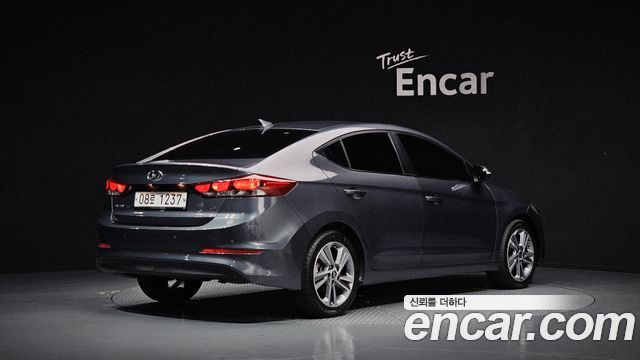 Hyundai AVANTE из Кореи Encar
