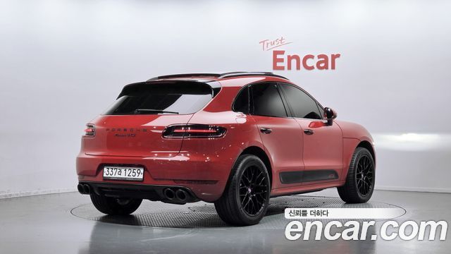 Porsche Macan 3.0 GTS 95B — пробег 142 497 км — фото 2 из 5