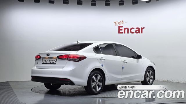 Kia K3 из Кореи Encar