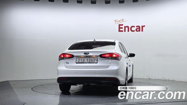 Kia K3 из Кореи Encar