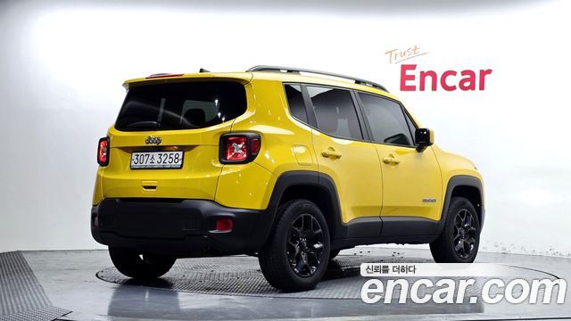 Jeep Renegade 2.4 Limited AWD — пробег 142 435 км — фото 2 из 5