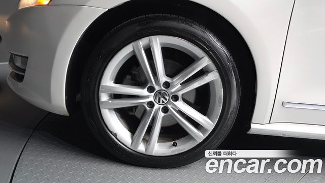 Volkswagen Passat из Кореи Encar