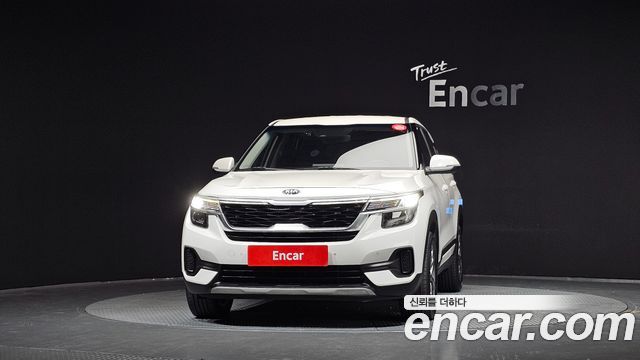 Kia Seltos из Кореи Encar