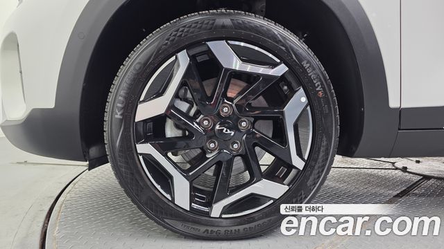 Kia Seltos из Кореи Encar