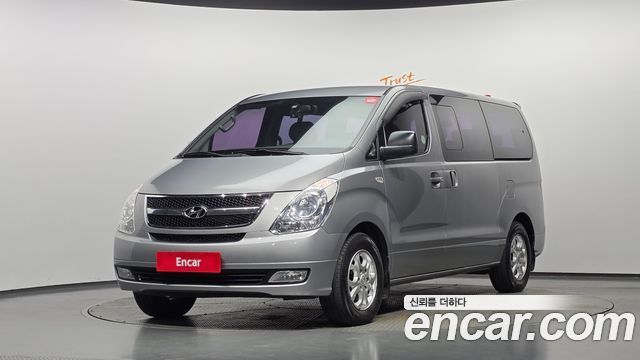 Hyundai Starex 12-Seater Wagon CVX Luxury — пробег 173 988 км — фото 1 из 5