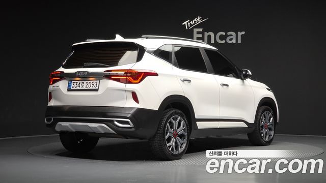 Kia Seltos из Кореи Encar