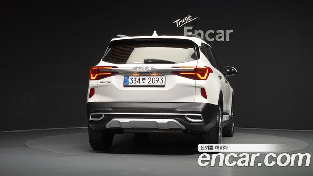 Kia Seltos из Кореи Encar
