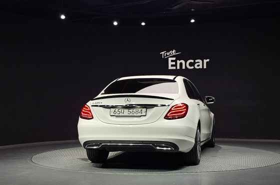 Mercedes-Benz C-Class C220 d Avantgarde — пробег 50 926 км — фото 4 из 5