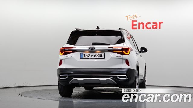 Kia Seltos из Кореи Encar
