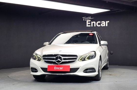 Mercedes-Benz E-Class E250 CDI 4MATIC — пробег 160 172 км — фото 3 из 5