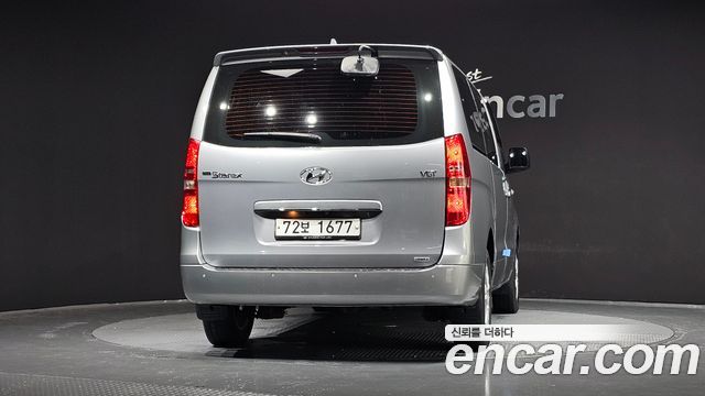 Hyundai Starex 4WD Wagon 12-Seater Modern — пробег 130 081 км — фото 4 из 5