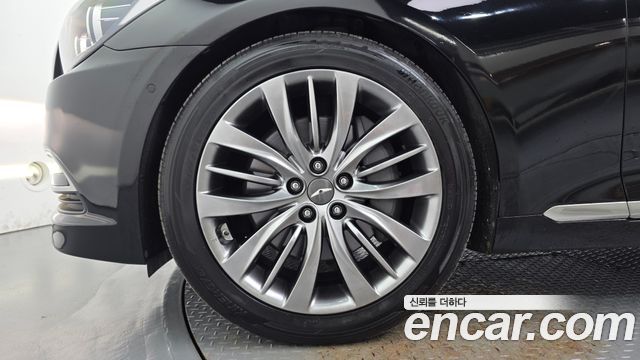 Hyundai Genesis из Кореи Encar