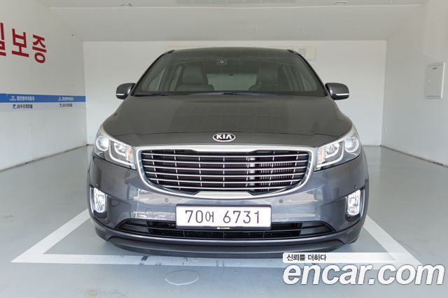Kia Carnival 11-seater Prestige — пробег 62 576 км — фото 1 из 5