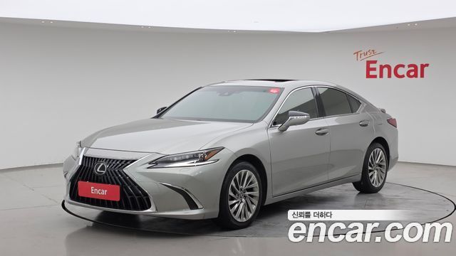 Lexus ES Executive — пробег 97 734 км — фото 1 из 5