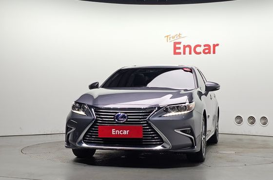Lexus ES Supreme XV60 — пробег 91 393 км — фото 3 из 5