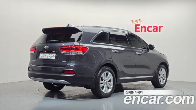 Kia Sorento Diesel 2.0 2WD Prestige — пробег 59 761 км — фото 2 из 5