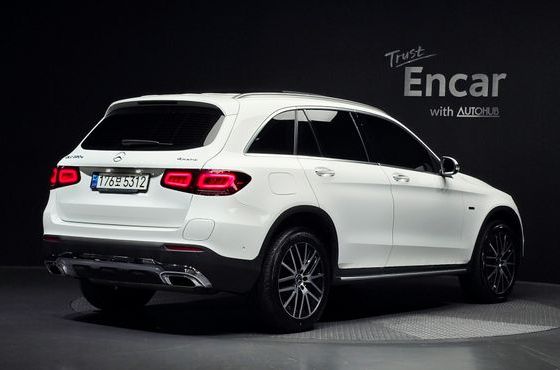 Mercedes-Benz GLC-Class GLC300e 4MATIC — пробег 89 538 км — фото 2 из 5