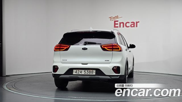 Kia Niro из Кореи Encar
