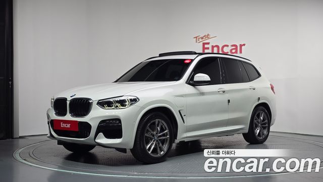 BMW X3 xDrive 30e M Sport — пробег 61 248 км — фото 1 из 5