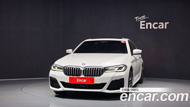 BMW 5-Series 520i M Sport — пробег 70 968 км — фото 3 из 5