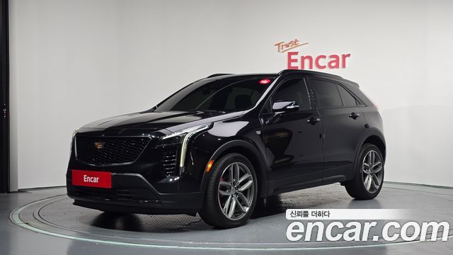 Cadillac XT4 2.0 Sport AWD — пробег 20 061 км — фото 1 из 5