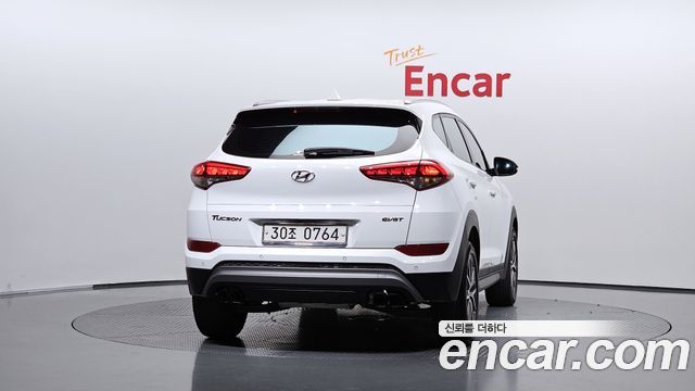 Hyundai Tucson Diesel 2.0 2WD Modern — пробег 171 170 км — фото 4 из 5