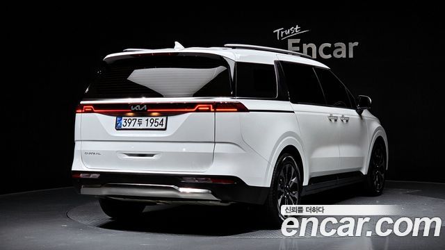 Kia Carnival Diesel 7-Seater Signature — пробег 75 041 км — фото 2 из 5