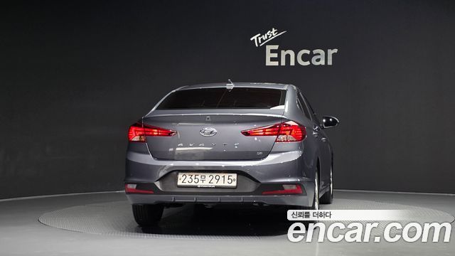 Hyundai AVANTE 1.6 Smart — пробег 65 340 км — фото 4 из 5