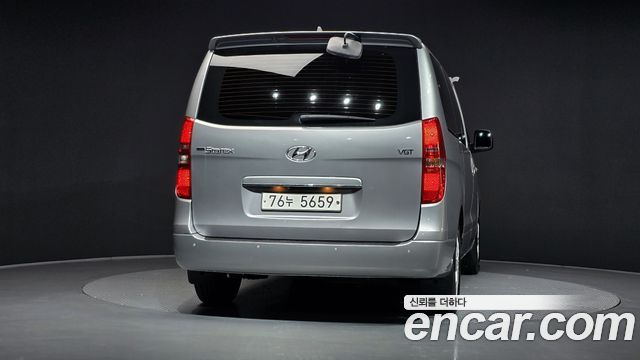 Hyundai Starex Wagon 12-Seater Modern — пробег 146 497 км — фото 4 из 5