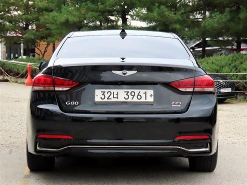 Genesis G80 2.2D AWD Luxury — пробег 73 996 км — фото 4 из 5
