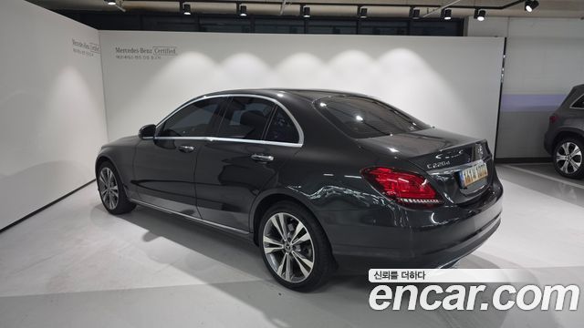 Mercedes-Benz C-Class из Кореи Encar