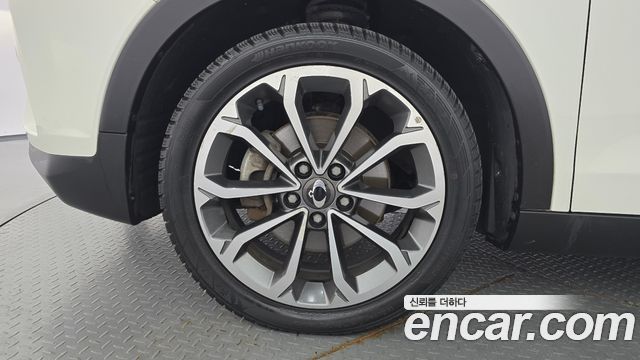 Ssangyong TIBOLI из Кореи Encar