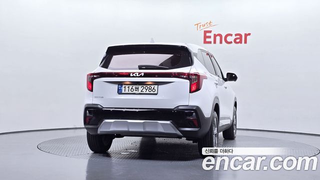 Kia Seltos из Кореи Encar